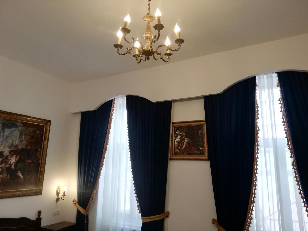 براشوف Weiss Little Palace المظهر الخارجي الصورة