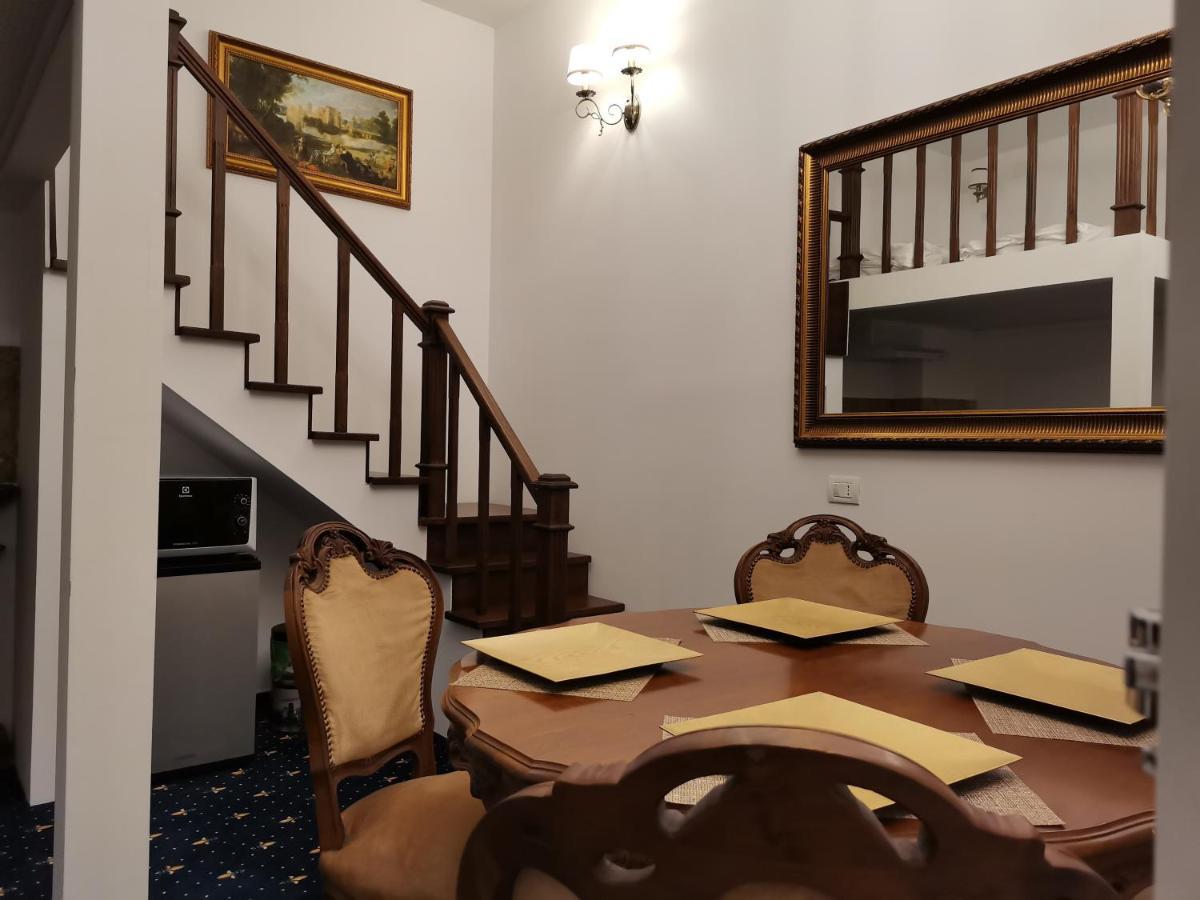 براشوف Weiss Little Palace المظهر الخارجي الصورة